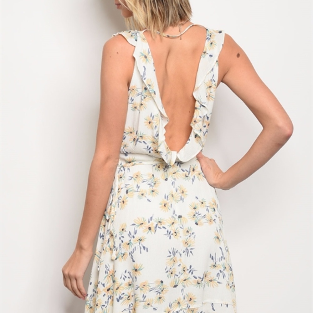 Open Back Floral Ruffle Dress - Picture 4 of 5